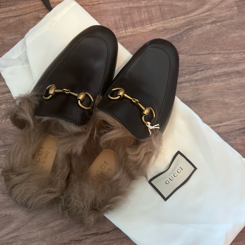 Gucci Pricedown real fur lined leather gold horsebit mules